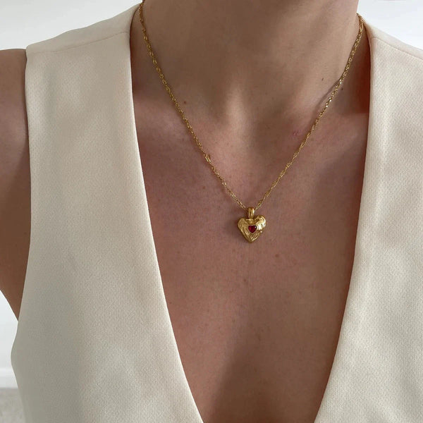 Colombe Gold Heart Necklace