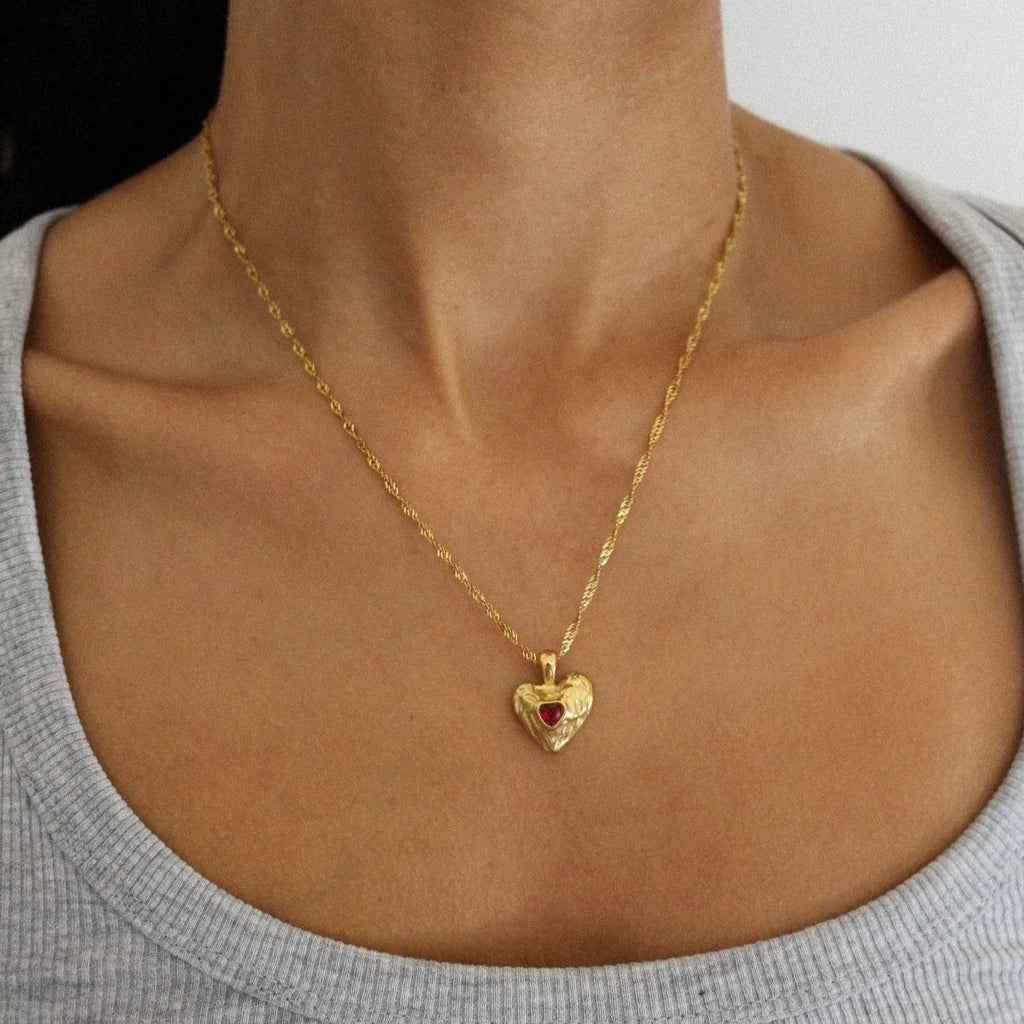 Colombe Gold Heart Necklace