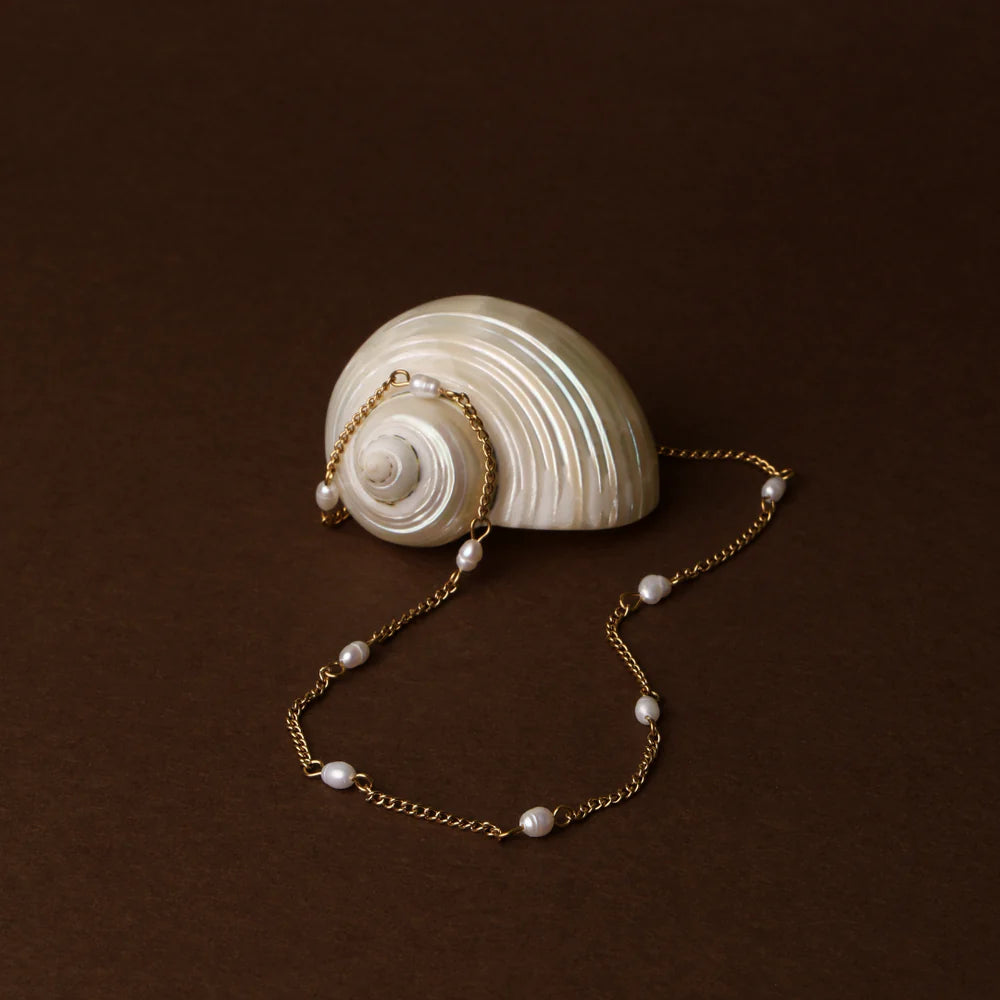 18K Gold Plated Dainty Freshwater Pearl Station Chain Choker