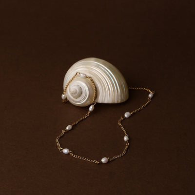 18K Gold Plated Dainty Freshwater Pearl Station Chain Choker