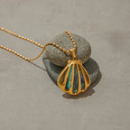 Marée Gold Seashell Pendant Necklace