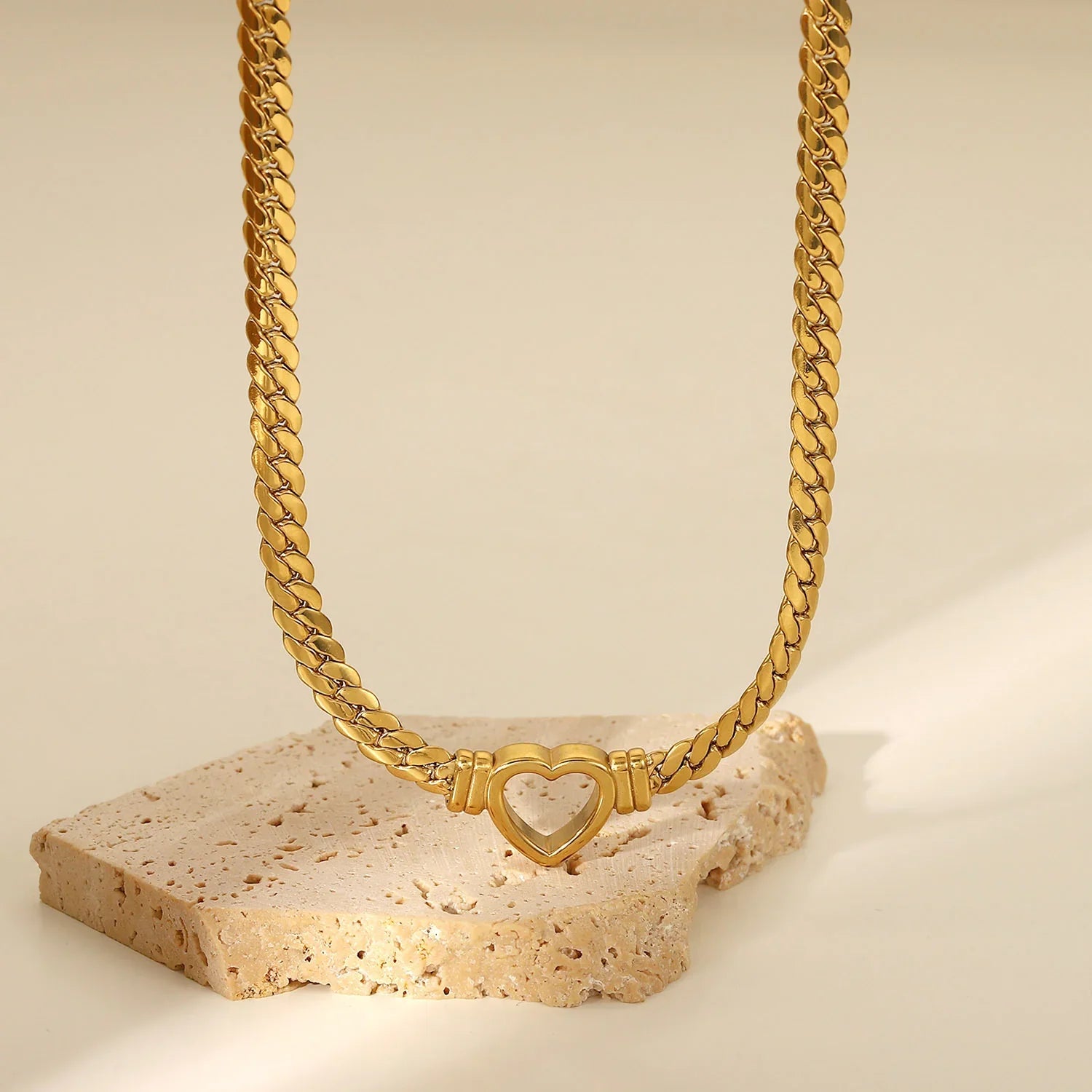 Amara Dainty Heart Charm Choker