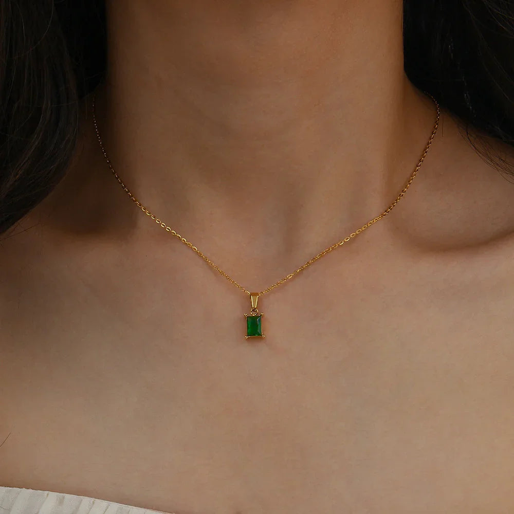 Émeraude Green Gemstone Necklace