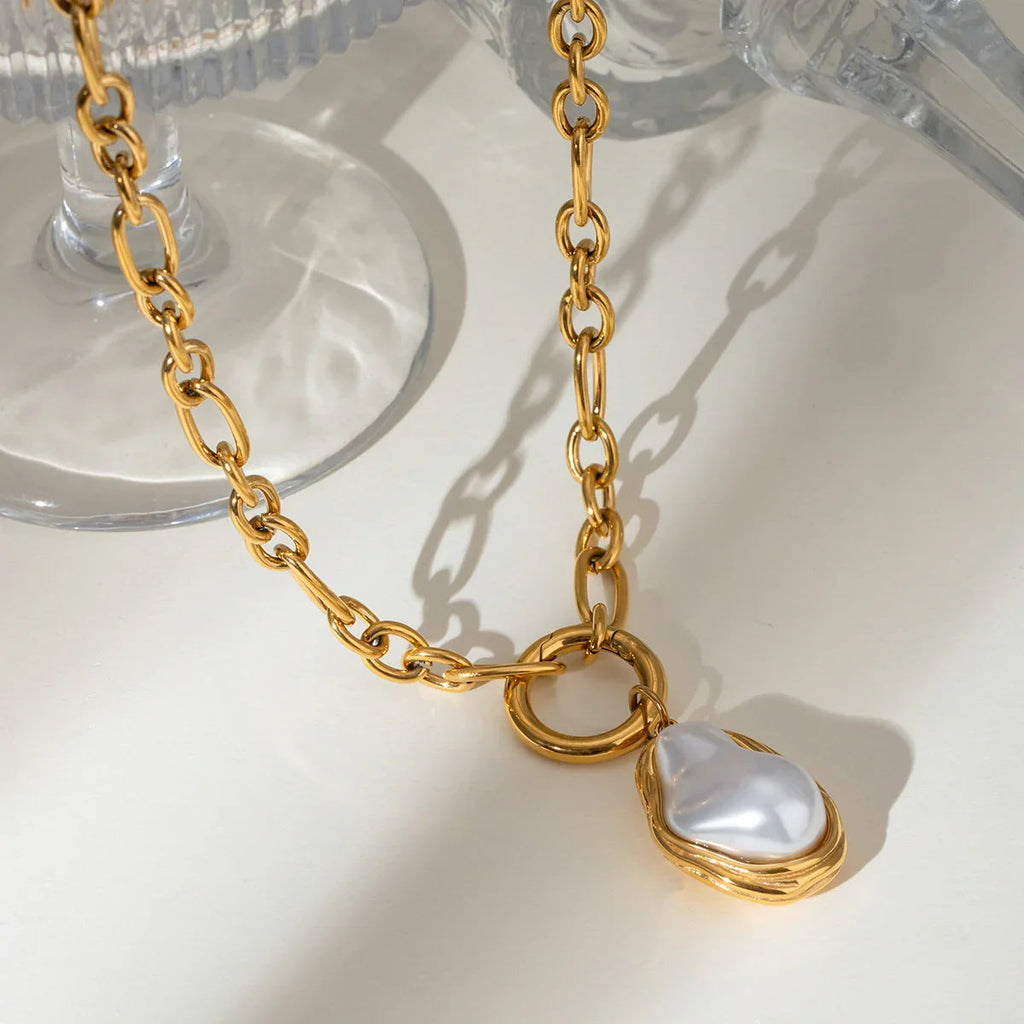 Opaline Mother-of-Pearl Pendant Necklace