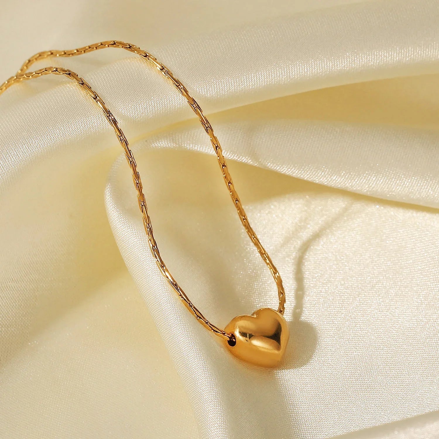 Adeline Gold Pendant Necklace