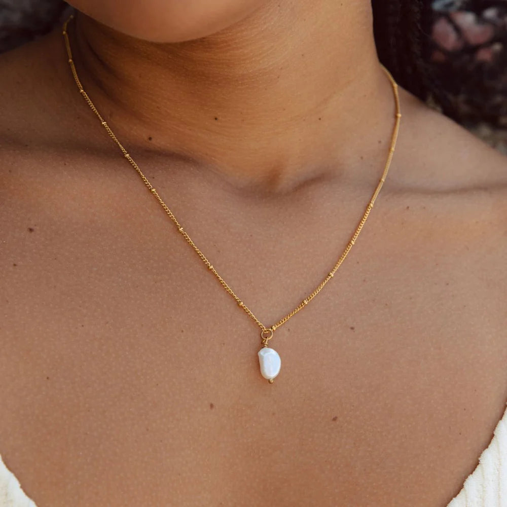 18K Gold Plated Baroque Freshwater Pearl Pendant Necklace