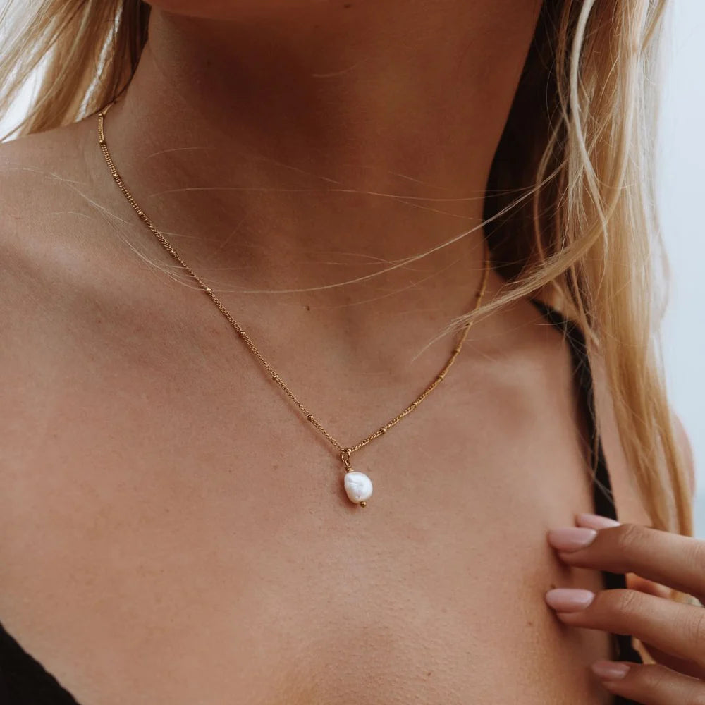 18K Gold Plated Baroque Freshwater Pearl Pendant Necklace