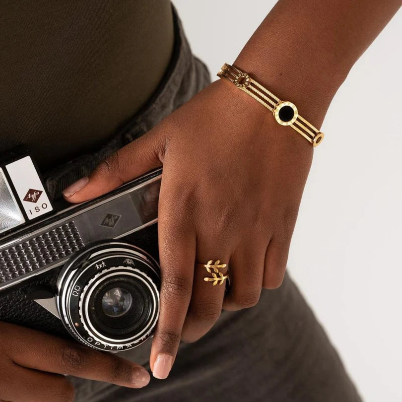 Triple Onyx Bracelet Gold Plated 18K