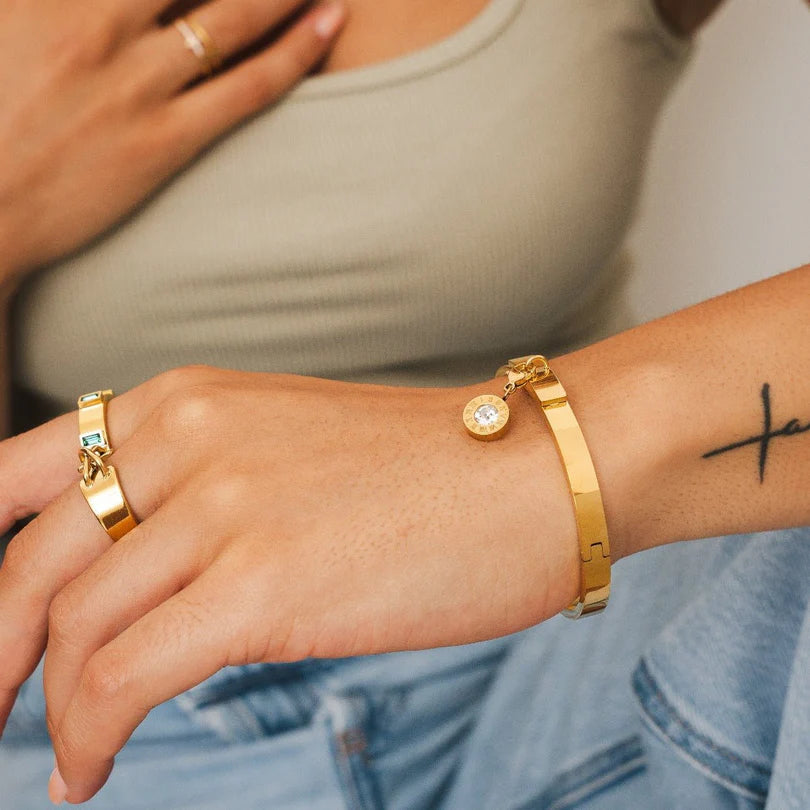 Uniq Bracelet Gold Plated 18K