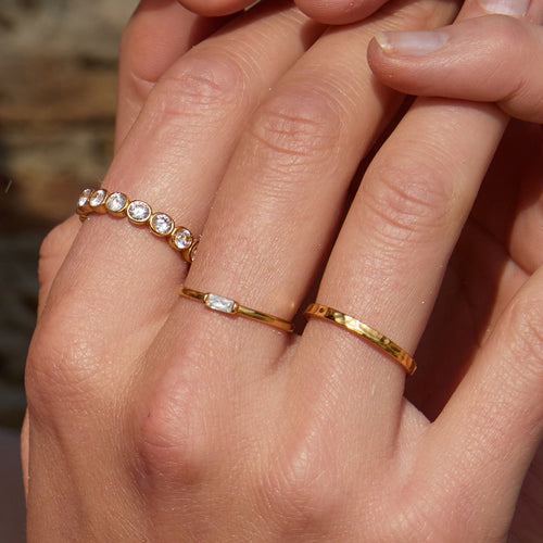 18K Gold Plated Dainty Crystal Zircon Solitaire Ring