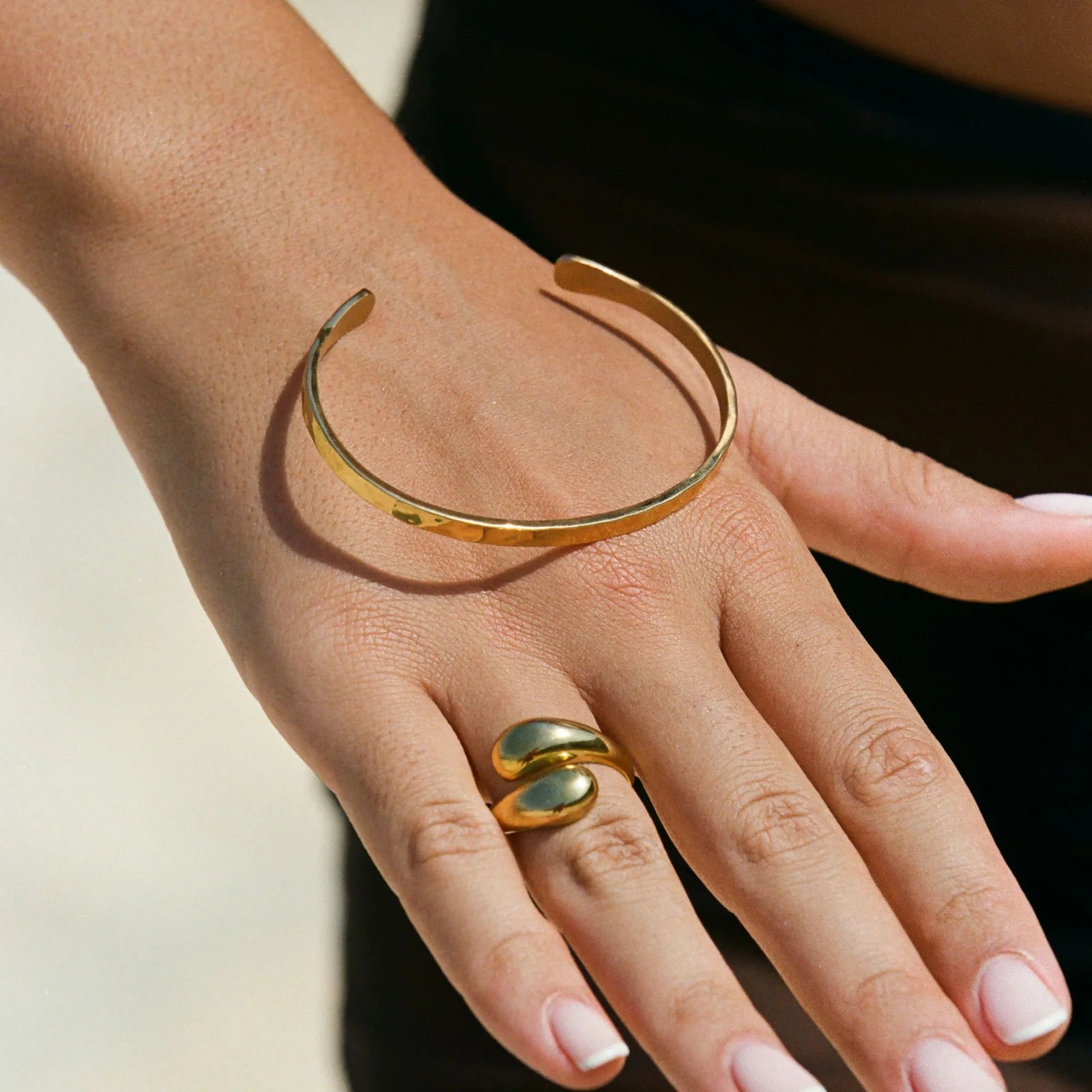 18K Gold Plated Hammered Cuff Bracelet Adjustable Bangle