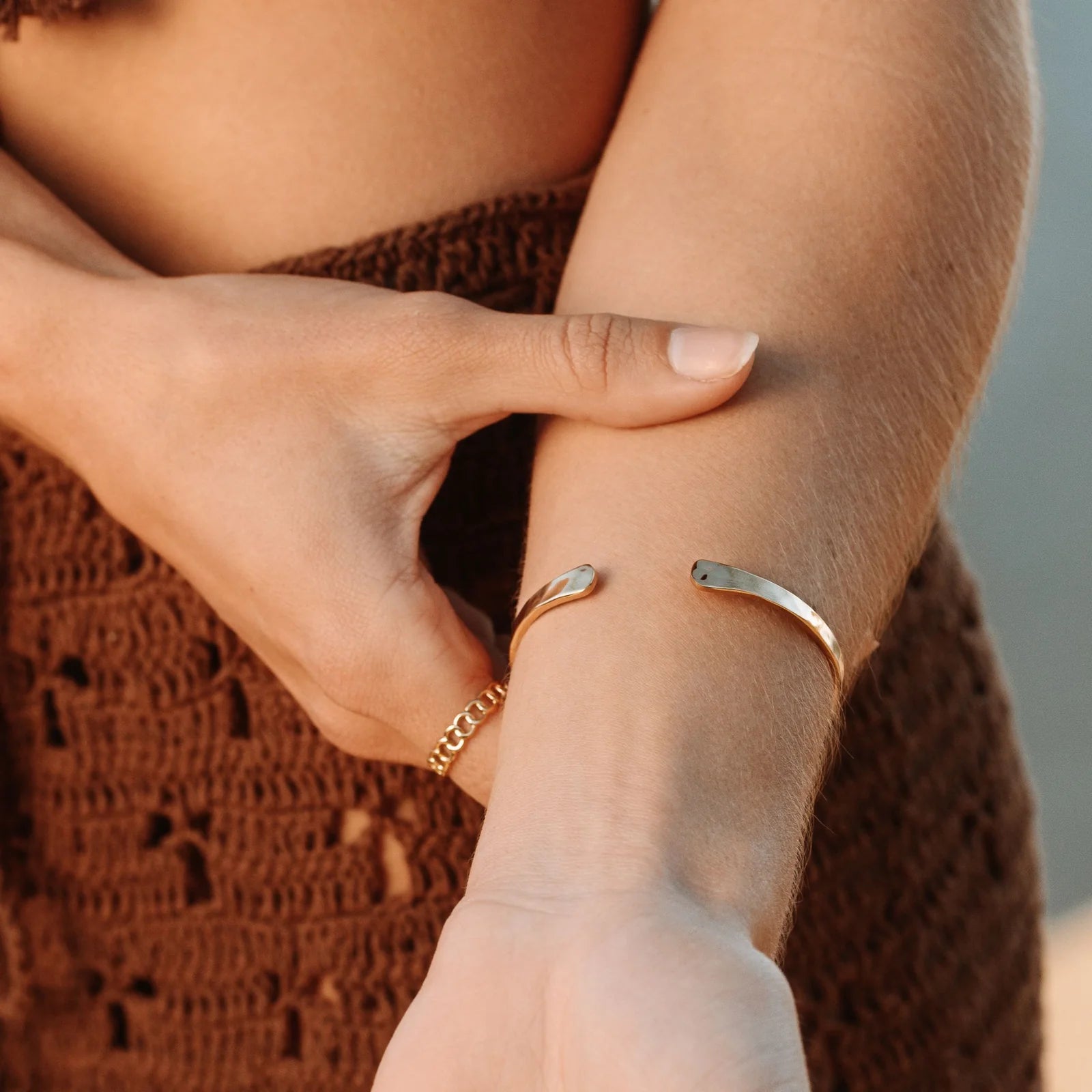 18K Gold Plated Hammered Cuff Bracelet Adjustable Bangle