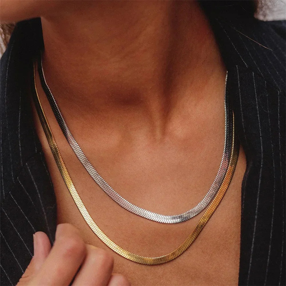 Seraphina Herringbone Chain Necklace