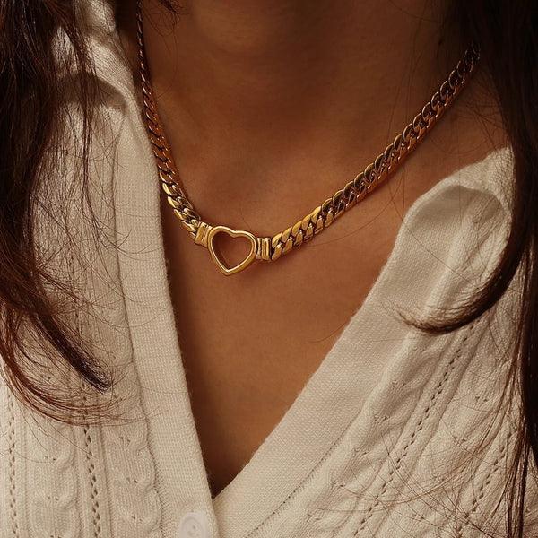 Amara Dainty Heart Charm Choker