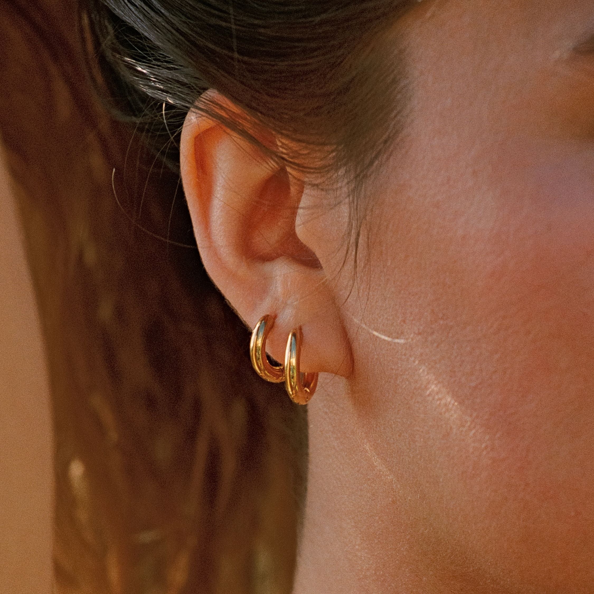 18K Gold Plated Thick Classic Hoop Earrings 4 Sizes