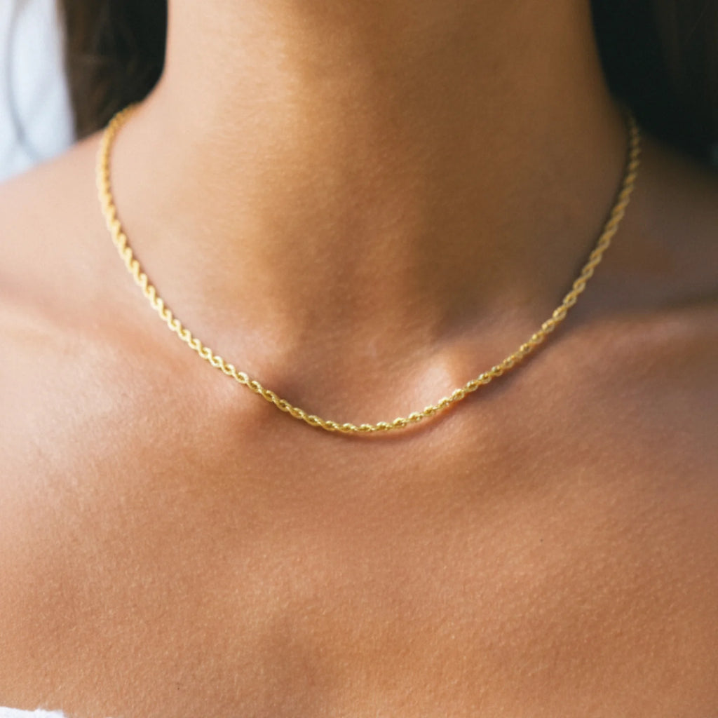 18K Gold Plated Dainty Rope Chain Necklace Waterproof Stainless Steel