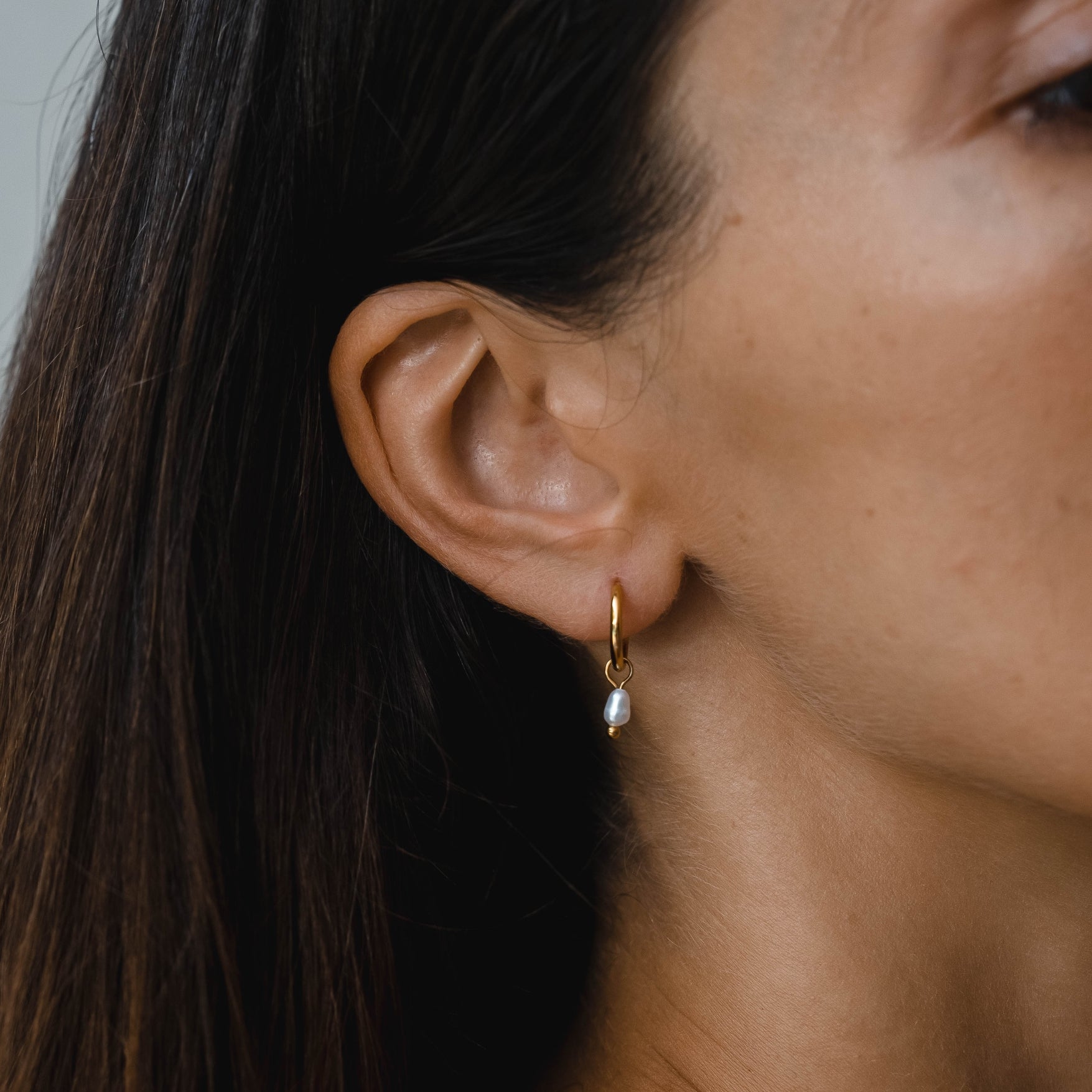 18K Gold Plated Freshwater Pearl Huggie Hoop Earrings