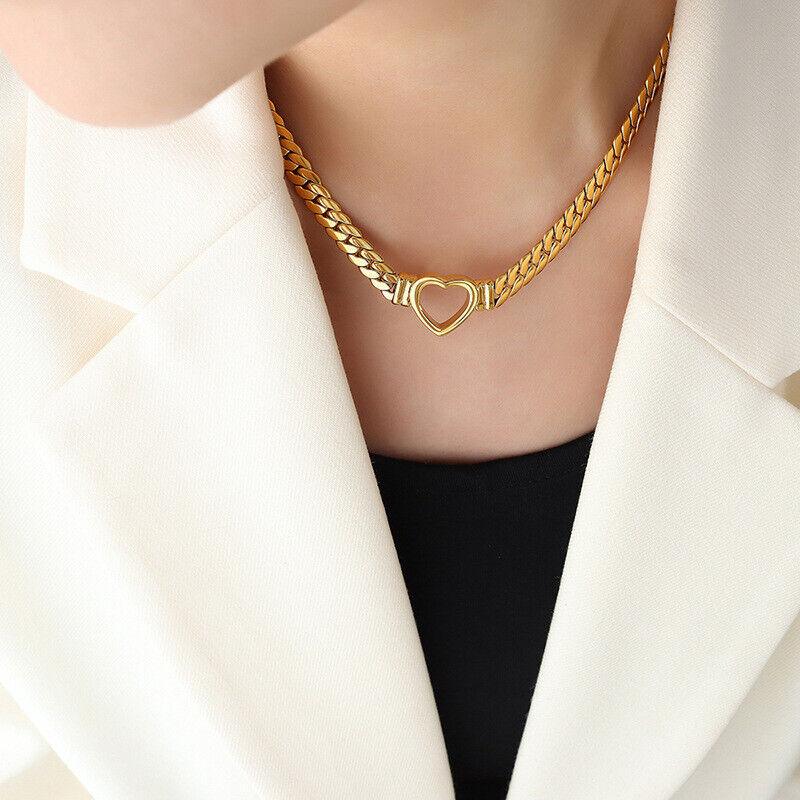 Amara Dainty Heart Charm Choker