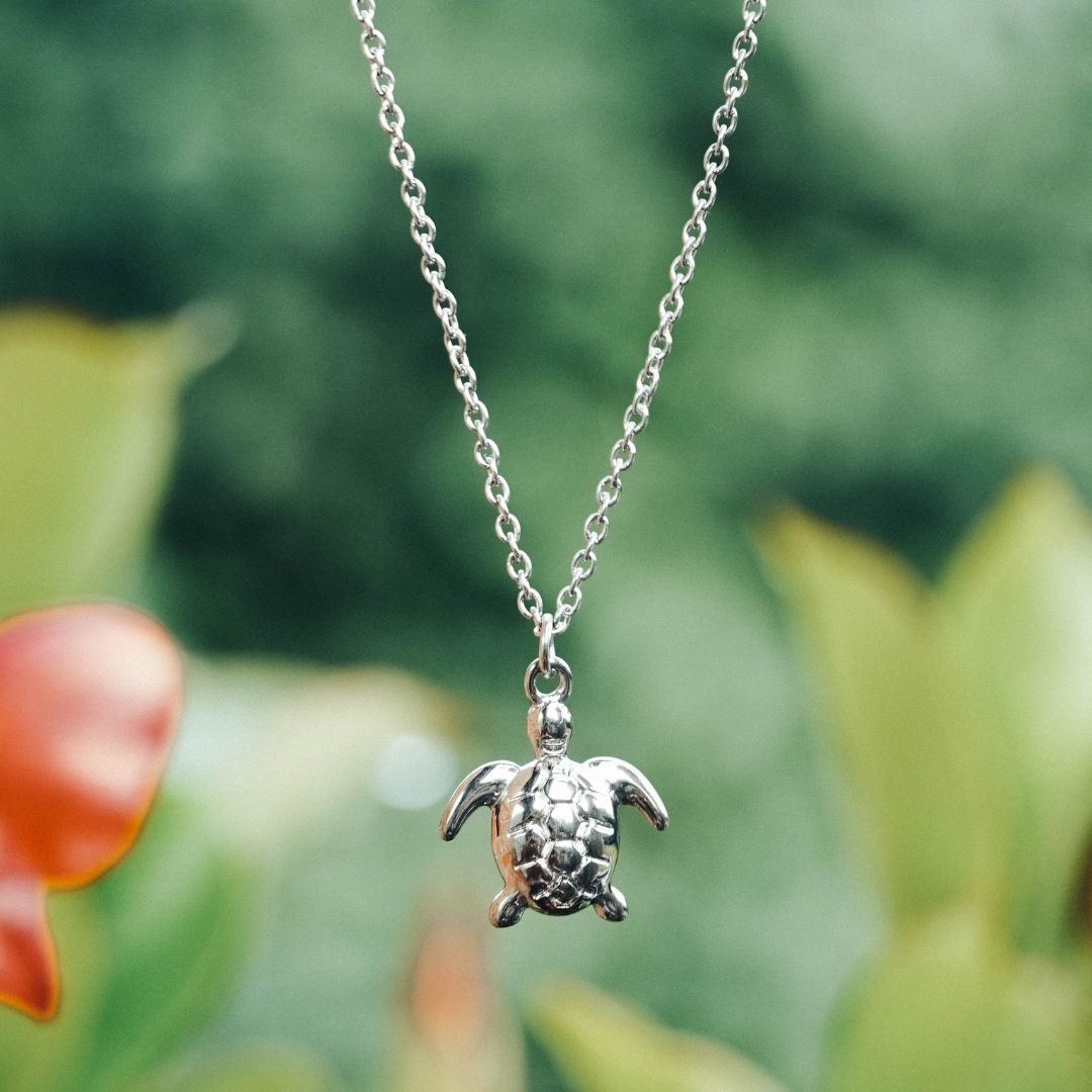 18K Gold Plated Sea Turtle Pendant Necklace Waterproof