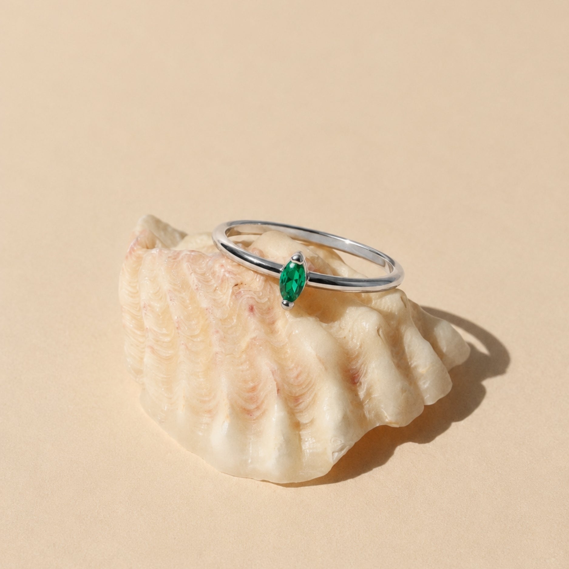 18K Gold Plated Dainty Emerald Green Zircon Ring
